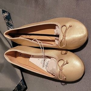 Nwt gold dress shoes